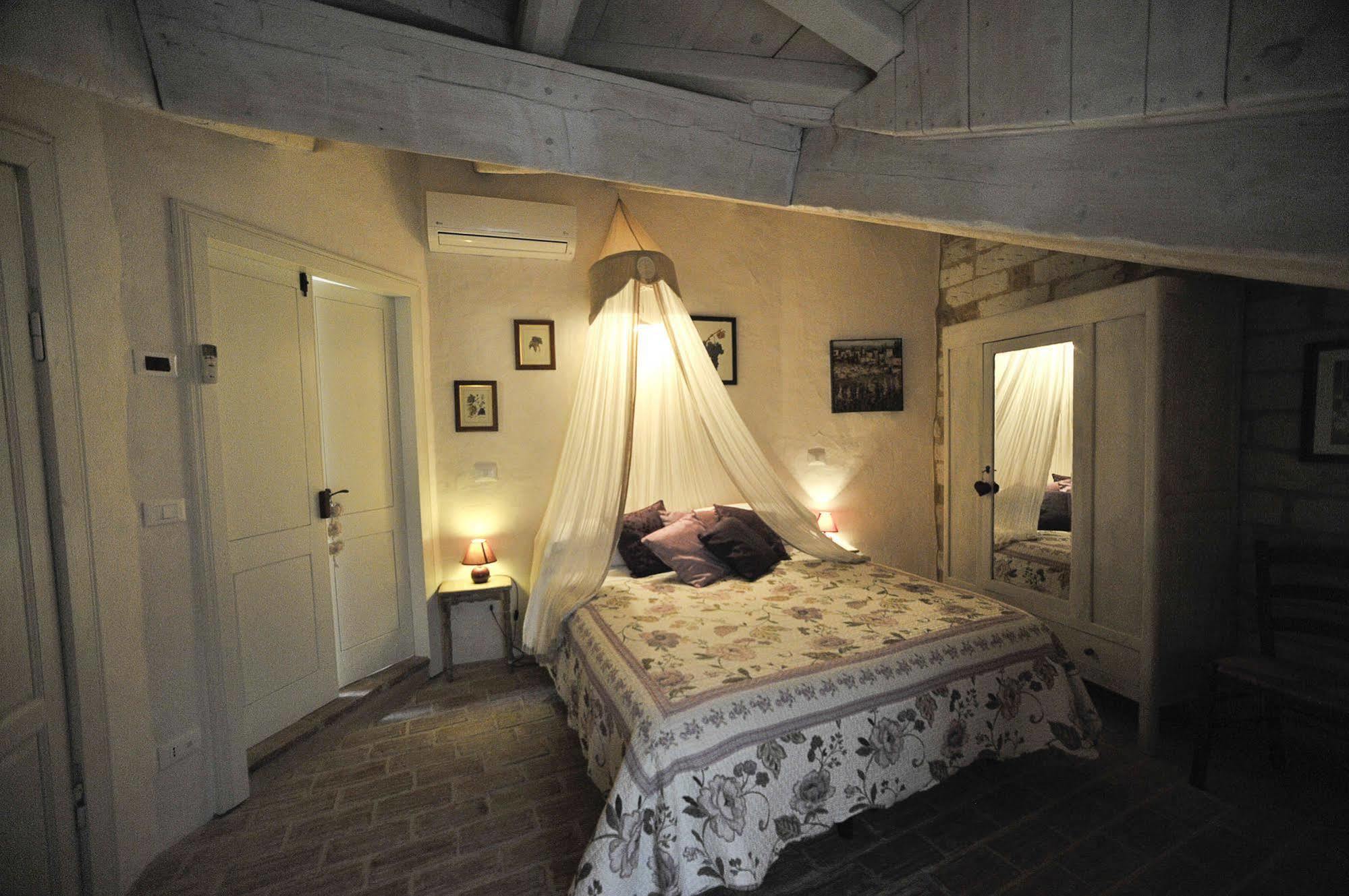 Ca' San Sebastiano Wine Resort & Spa Camino Eksteriør bilde